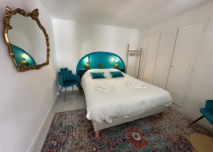 L'echappee Belle - Face 公寓